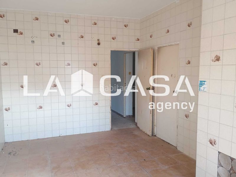 Foto 13cbf12b-7c54-4916-bb3d-4f6ef1ce1830. Casa amb aparcament a La Granja - La Colina - Los Pastores Algeciras