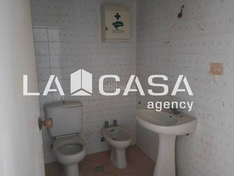 Foto 7a4a3539-0c9d-44e0-99f5-e8eed1afeb8d. Casa amb aparcament a La Granja - La Colina - Los Pastores Algeciras
