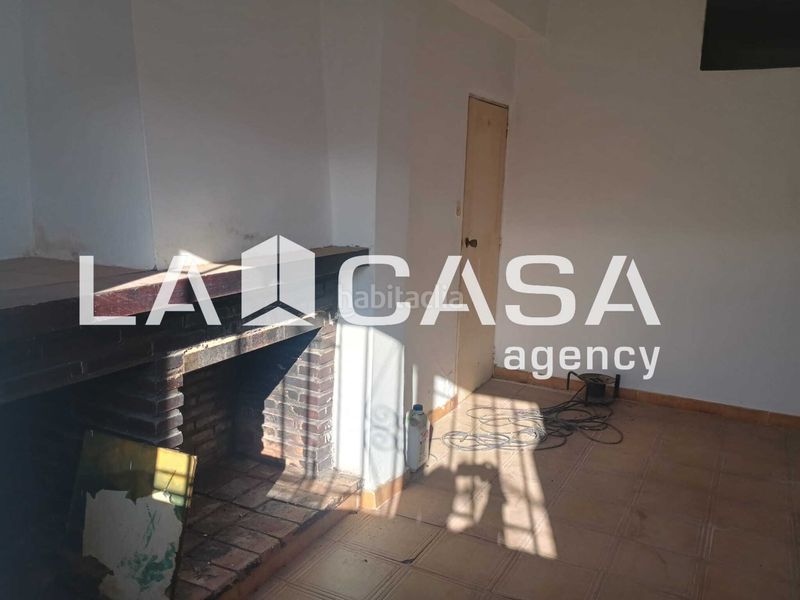 Foto d9ec2003-b2c1-4536-ba6b-feb334cd42e9. Casa amb aparcament a La Granja - La Colina - Los Pastores Algeciras