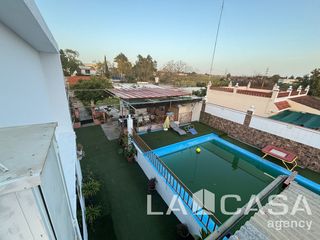 Chalet in Oromana