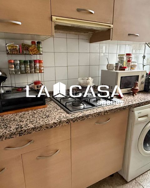 Foto 5fa0680e-e1f9-4c32-8da1-67bb0be429b5. Piso en El Torrejón - El Cerezo Sevilla