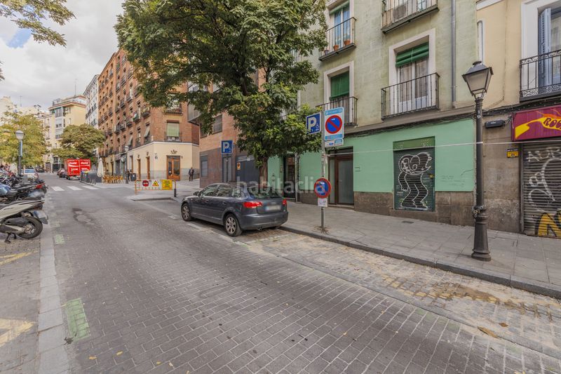 Foto bdbe10e5-4e51-43f7-a6ee-448e21ecf7e0. Pis a Embajadores-Lavapiés Madrid