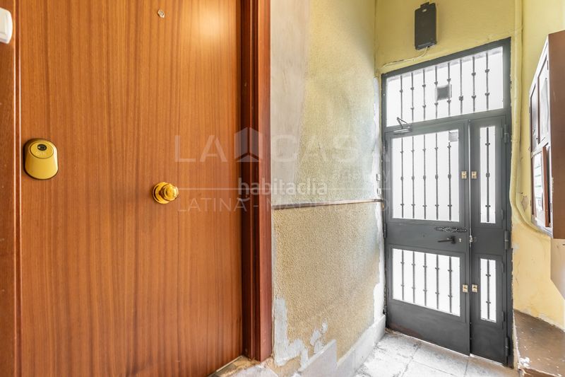 Foto 172302ec-6d4e-4875-805d-549d01667105. Piso en Puerta del Ángel Madrid