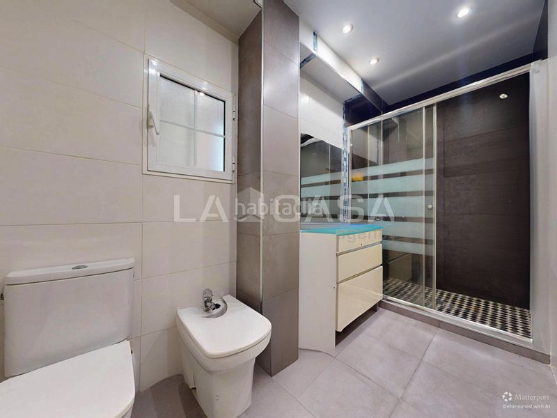 Foto a80913fe-edd6-4117-a224-075ad28a18e8. Pis a Aiora Valencia