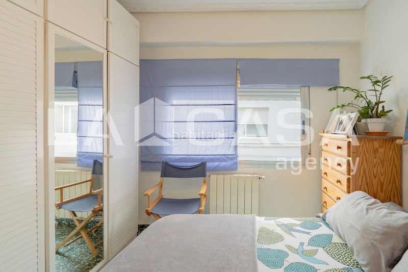 Foto 57ae46fe-9a8d-4f4f-8266-8c1e999d1a56. Piso en Mestalla Valencia