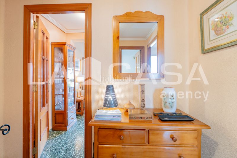 Foto b90d9396-ba3a-4001-9c9d-ff199cb4a731. Piso en Mestalla Valencia