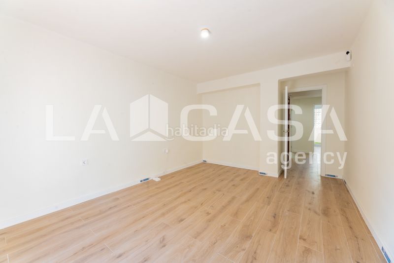 Foto 55cad11f-23ef-4afd-8797-31e18ac03433. Pis a L´Amistat Valencia