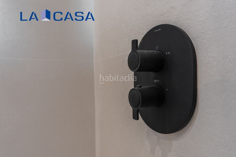 Foto 16b8b36c-6a2c-46a6-8e27-fc7e5eb92855. Piso en Palos de Moguer Madrid