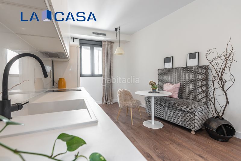 Foto 2edeffdf-2340-4bac-aa99-dbefcc4eb0cf. Piso en Palos de Moguer Madrid