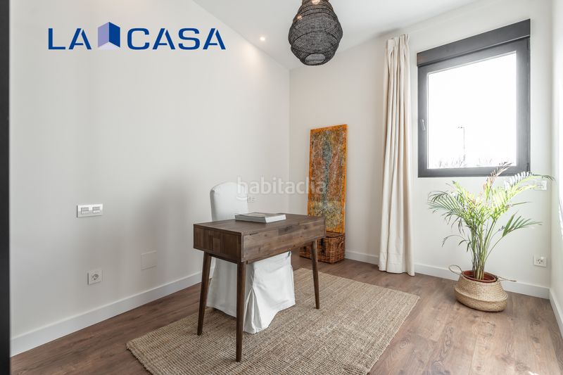 Foto 90d88ef6-8a1e-4787-a1e6-c2dc8ee9982e. Piso en Palos de Moguer Madrid