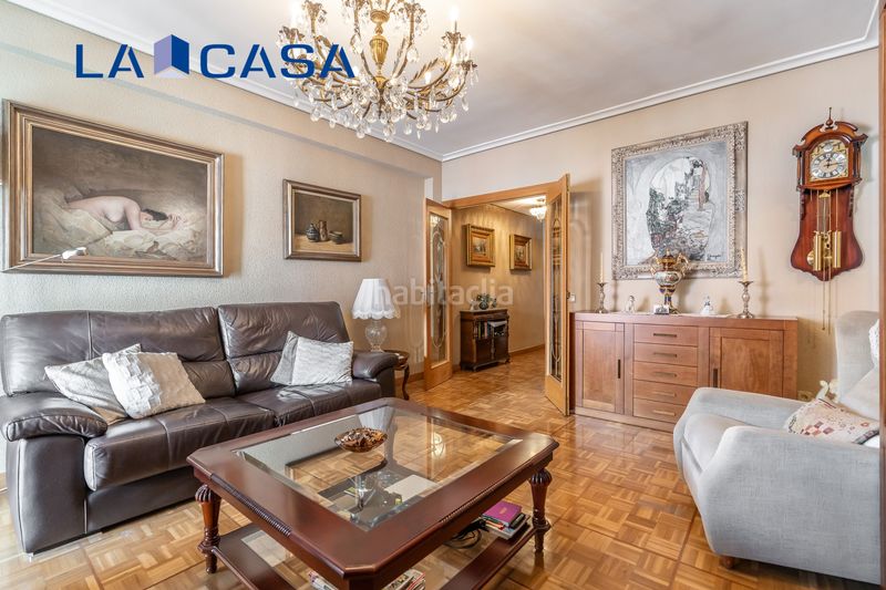 Foto 120c5c1e-60b4-48bd-bfa5-72e4f25aaf4e. Piso en Palos de Moguer Madrid