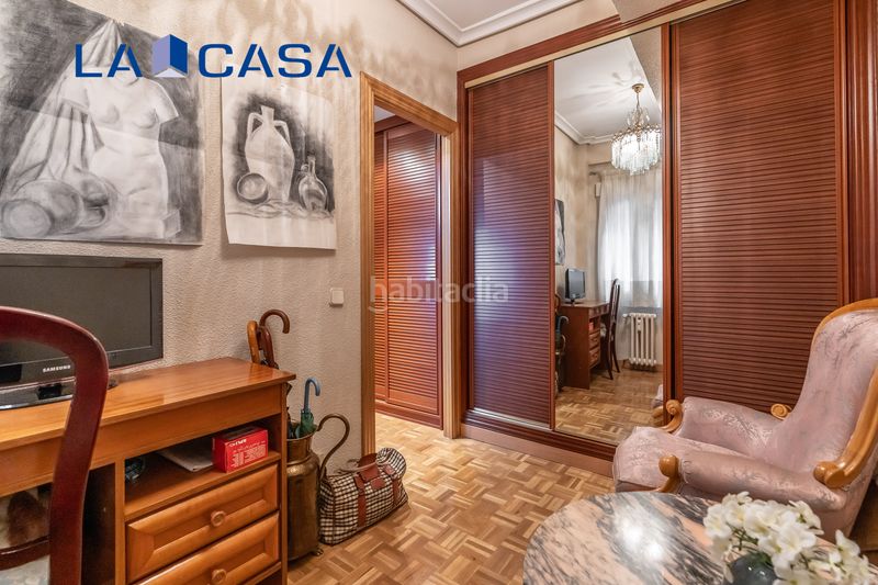 Foto a1cc6f79-bace-4377-9b47-155c629a5d1c. Piso en Palos de Moguer Madrid