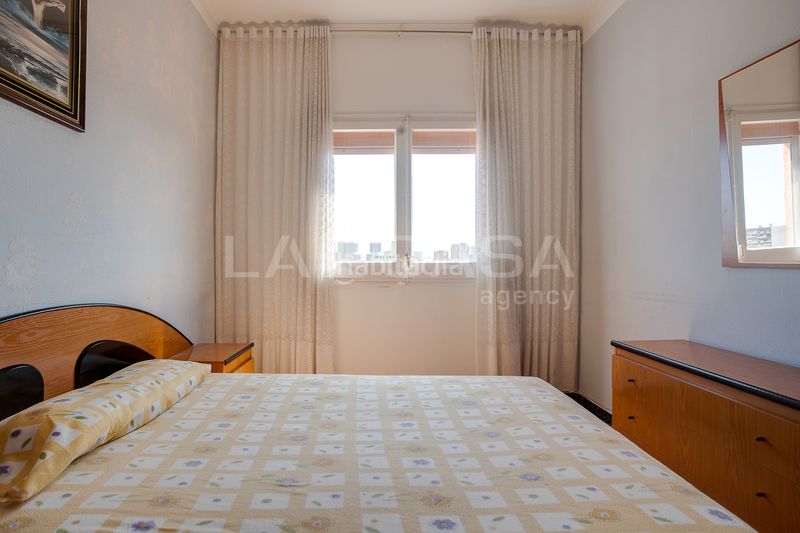 Foto 0672be6c-f586-4515-a2ff-1098492f4f04. Pis a Provençals del Poblenou Barcelona