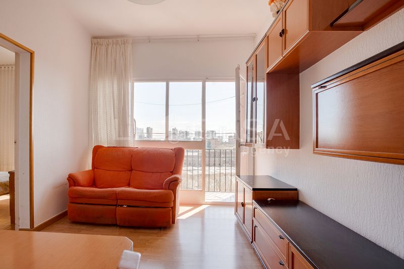 Foto d589f562-1423-46c7-be76-e07d37ba16b5. Pis a Provençals del Poblenou Barcelona