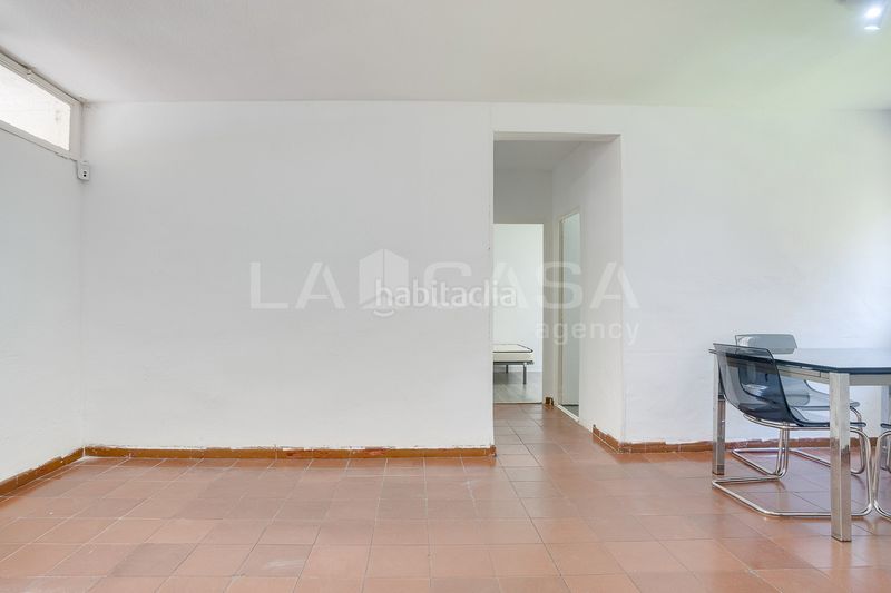 Foto 6540b6a1-fada-41c8-963c-ea40f3469b31. Pis a La Verneda - La Pau Barcelona