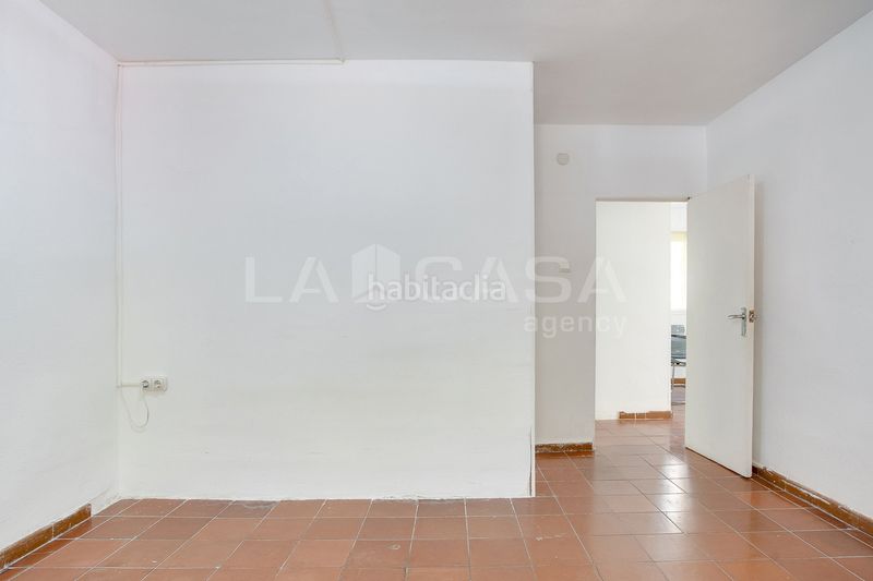 Foto ca182a6c-0c4d-45c4-8d9d-0b9115373e50. Pis a La Verneda - La Pau Barcelona