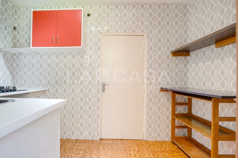 Foto d4000343-bd2f-4d74-876c-f341434453af. Pis a La Verneda - La Pau Barcelona