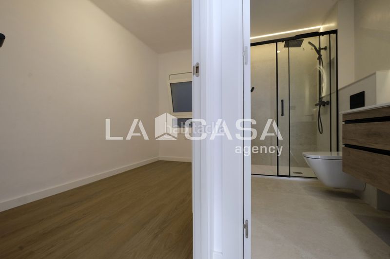 Foto dfa853c1-bc29-4ff7-9713-484ebc8a9d3a. Pis a Can Baró Barcelona