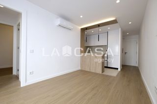 Piso  Carrer de josep serrano