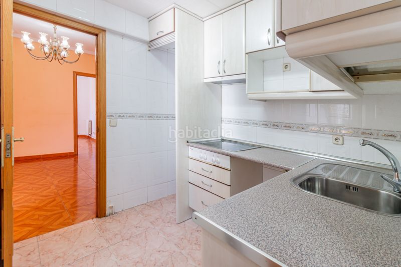 Foto 39932c48-a436-4fe9-a4c1-3edfca218d0c. Piso en Comillas Madrid