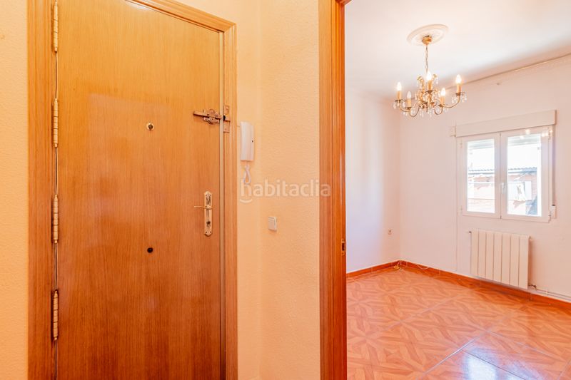 Foto d7692705-6192-409d-83cc-5707d900d453. Piso en Comillas Madrid