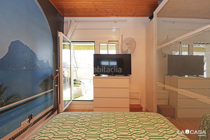 Foto 1f12cad2-1477-4fee-a8c8-c1f85a5a1842. Dúplex amb calefacció a Can Clota Esplugues de Llobregat