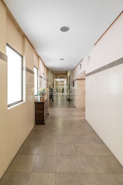 Foto bef212b2-589f-43ad-918d-2a04fc93ef96. Piso en Imperial Madrid
