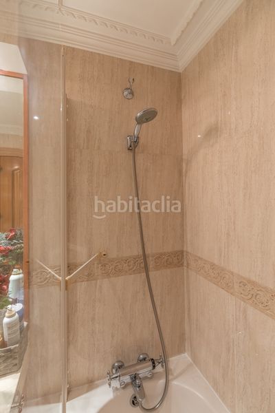 Foto 537e21a5-acaa-4d8b-96c4-b50ec92593ce. Pis amb calefacció aparcament piscina a Puerta Bonita Madrid