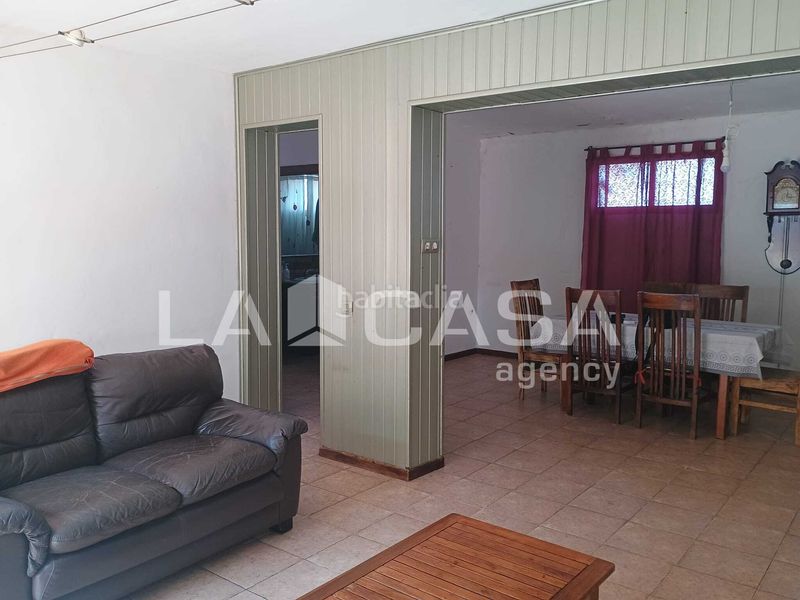 Foto 781672eb-5bbc-48ed-853d-3de50aca5b78. Casa a Bajadilla - Fuente Nueva Algeciras