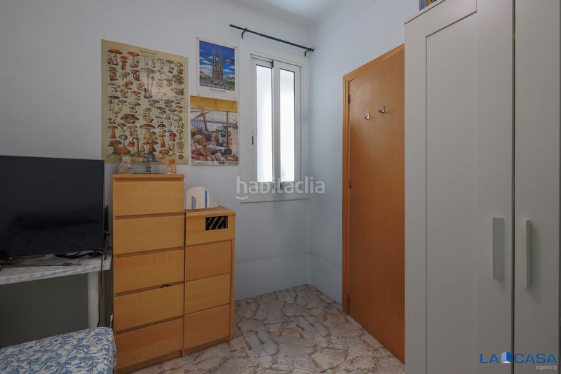 Foto 0f00214b-37bf-463d-b9a3-1ec604c0e339. Pis a Hostafrancs Barcelona