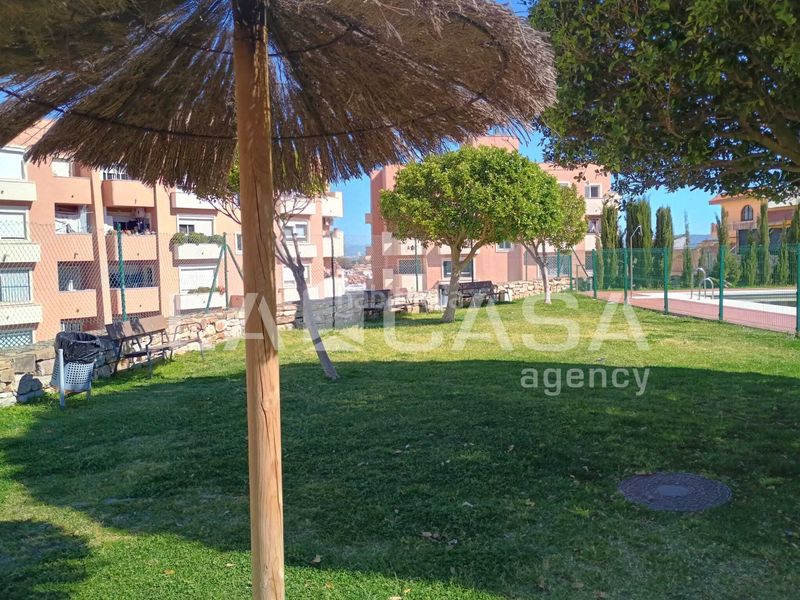 Foto 5cb708f2-4032-4744-ab35-e68fc2c73d51. Pis amb aparcament a San García Algeciras