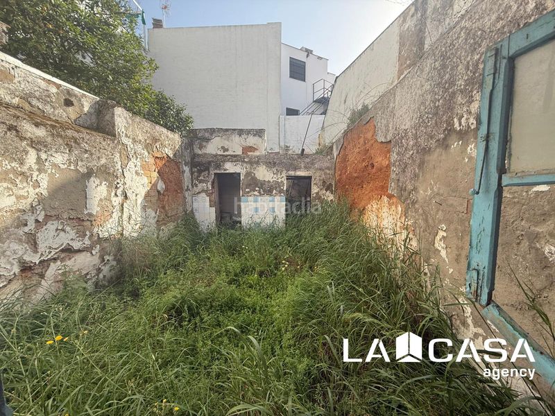 Foto bdb7ad48-5c75-4051-878f-72d111dc2c42. Casa a Centro - Doña Mercedes Dos Hermanas