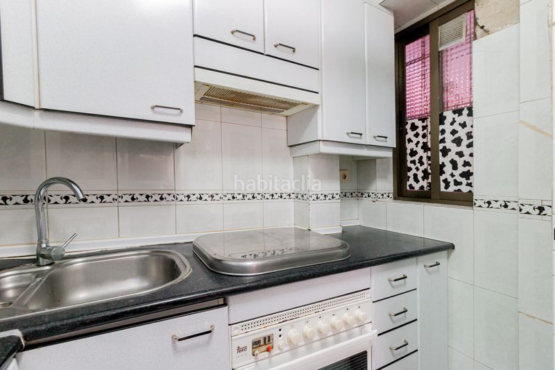 Foto ae3d48e2-8d02-4909-a623-93a75aa8a126. Piso en Comillas Madrid