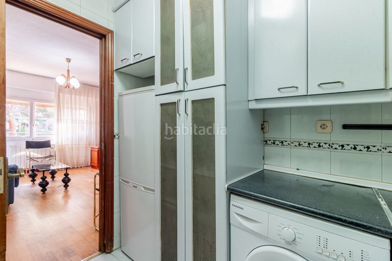 Foto c764cc12-ad5a-4e51-8c8c-2ada6c404d4b. Piso en Comillas Madrid