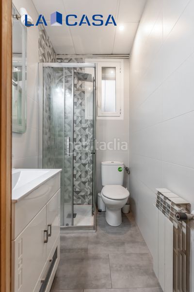 Foto e0b322ee-bd39-4a81-b031-cfdea455e6ee. Piso en Palos de Moguer Madrid