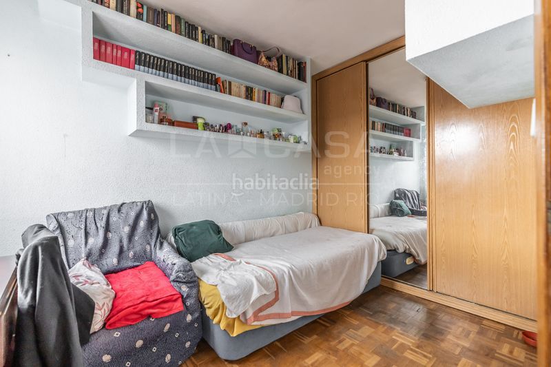 Foto 076e1c42-b970-437b-8802-2556092e4628. Piso en Puerta del Ángel Madrid