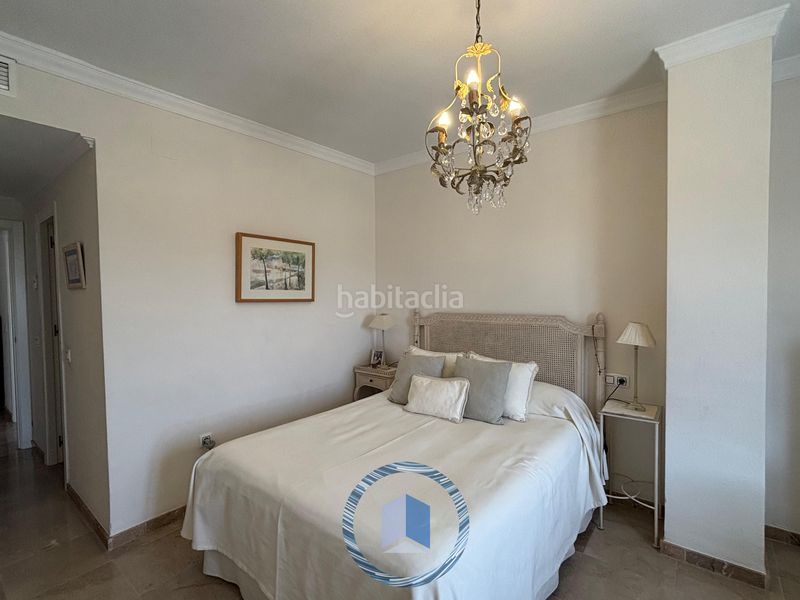 Foto a4a16530-dcc0-4dd8-a9cd-db2e11bd28b3. Casa aparellada a Condequinto Montequinto