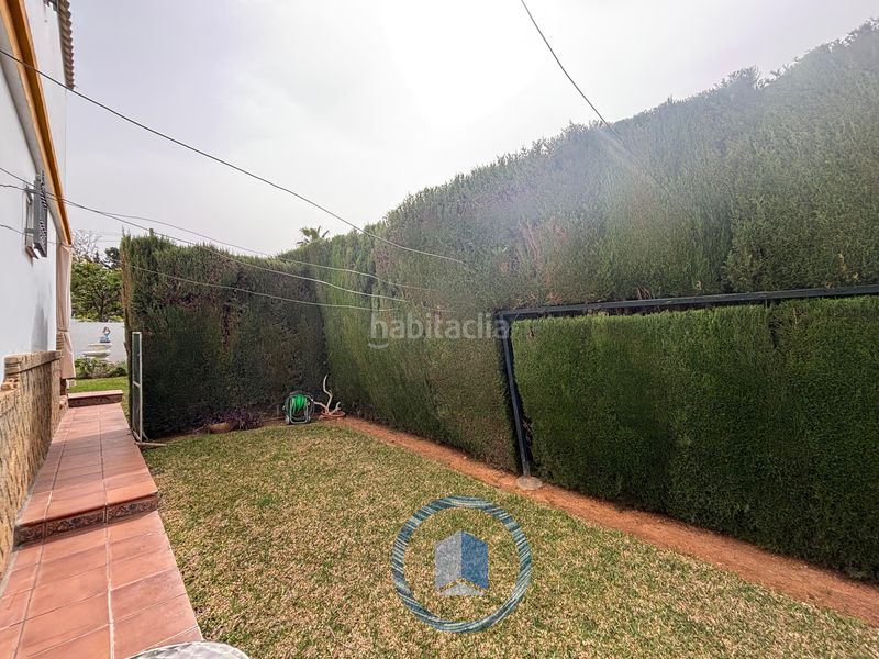 Foto b2086327-b5f0-4750-bc93-1087863d61af. Chalet en cerros de Montequinto Montequinto