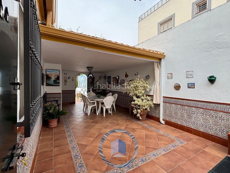 Foto bb2802d3-98e0-40e7-a6df-307d6adee11c. Chalet en cerros de Montequinto Montequinto