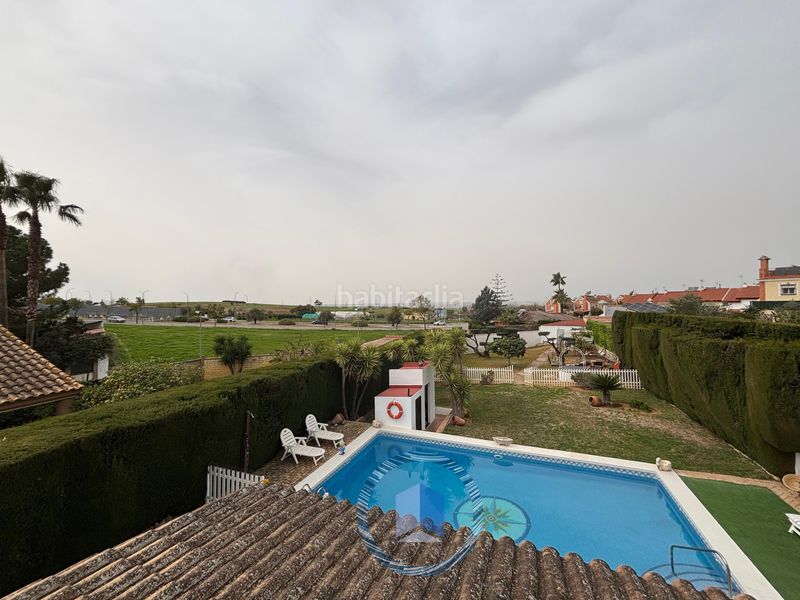 Foto c78ad2bc-27f2-4872-a186-d64259c1322f. Chalet en cerros de Montequinto Montequinto
