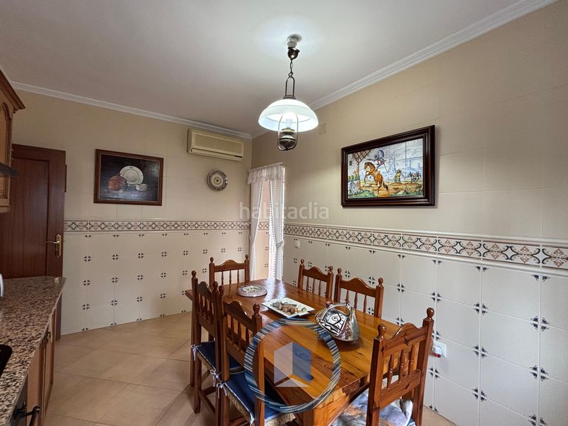 Foto db5eb6cf-c0eb-462f-9fa3-fb0fd81e584a. Chalet en cerros de Montequinto Montequinto