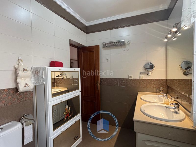 Foto de6f8da3-d738-4531-b38e-d83b3a481f49. Chalet en cerros de Montequinto Montequinto