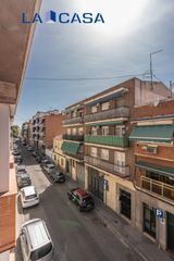 Pis a Calle de Eduardo Requenas