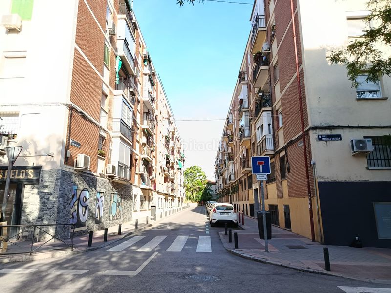 Foto c326f029-08ae-465d-a746-216faae99642. Planta baixa a Puerta del Ángel Madrid