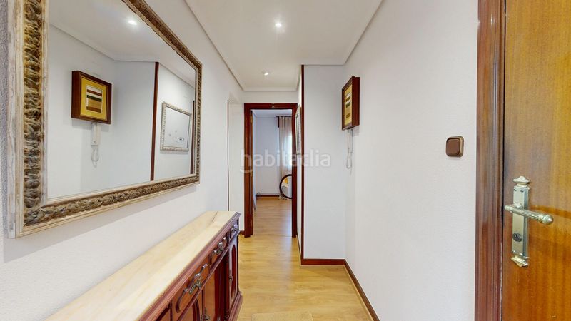 Foto 09703631-7bd5-49cd-b168-d393c661e387. Piso en Arangoiti Bilbao