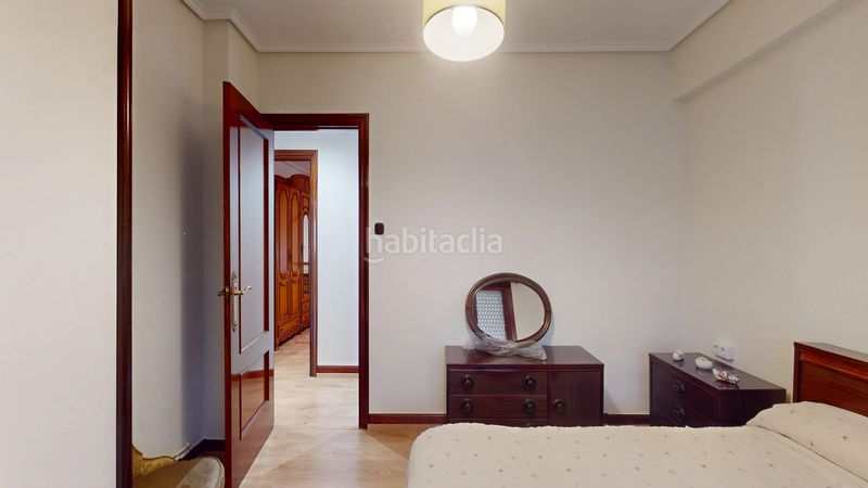 Foto 66e575ca-eb9d-47fb-85f1-f0cf3489b2dd. Piso en Arangoiti Bilbao