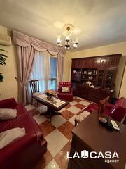 Flat  Calle juan sebastian elcano