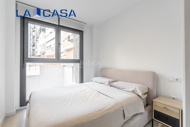 Foto 7b77bf30-fd9c-498c-94b6-3cffb8223c81. Piso en Acacias Madrid