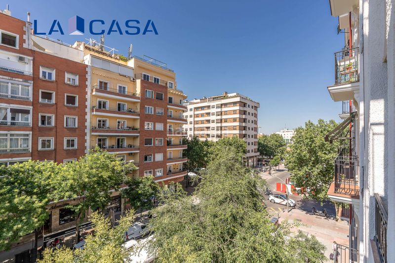 Foto d774306c-fff1-4d14-b753-95a065887ee0. Piso en Delicias Madrid