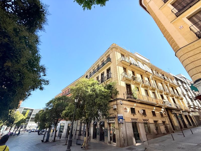 Foto d1466d43-72da-4f62-af78-0d11c027bf74. Pis amb calefacció a Embajadores-Lavapiés Madrid